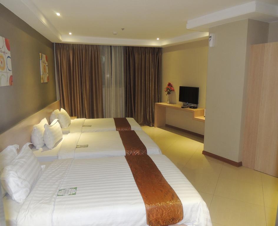Dela Chambre Hotel Manila Exterior photo