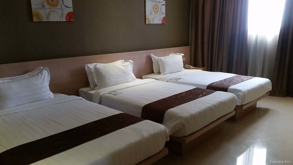 Dela Chambre Hotel Manila Exterior photo