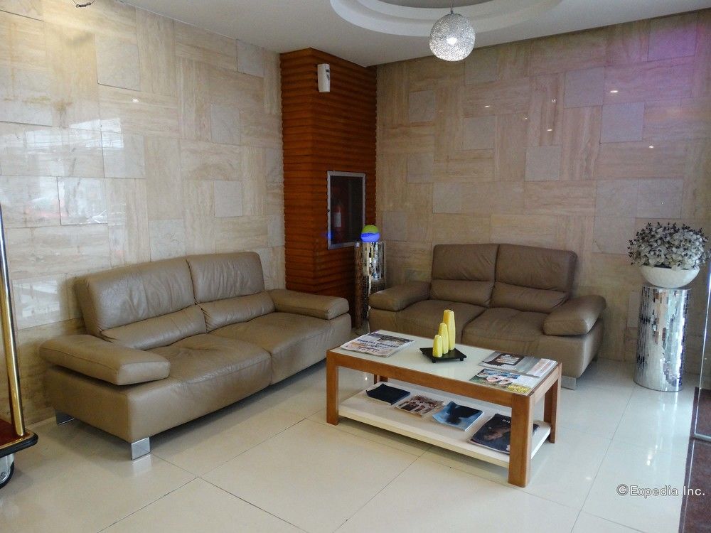 Dela Chambre Hotel Manila Exterior photo