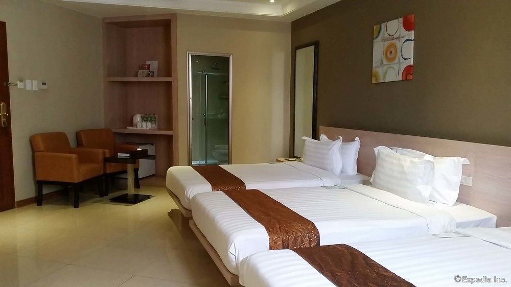 Dela Chambre Hotel Manila Exterior photo